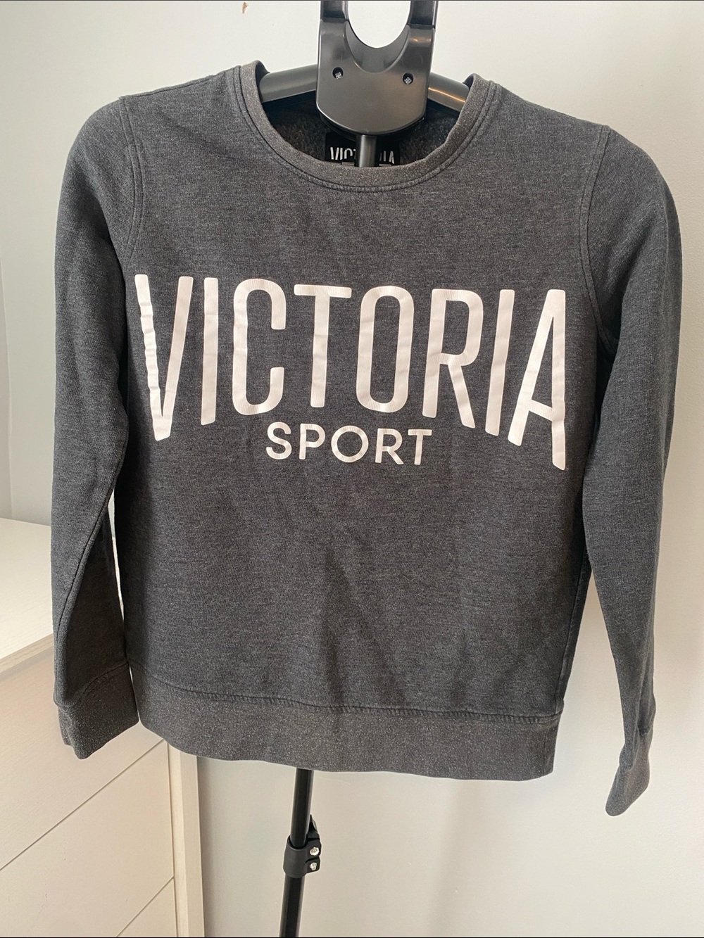 Victoria Secret sport long sleeve top